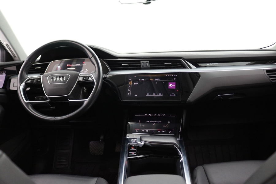 Audi e-tron vaihtoauto