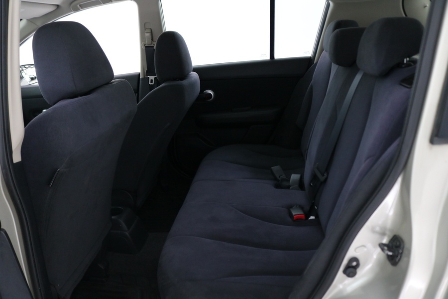 Nissan Tiida vaihtoauto