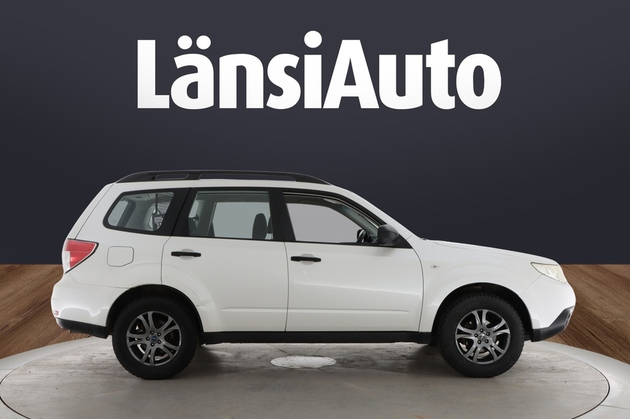 Subaru Forester vaihtoauto