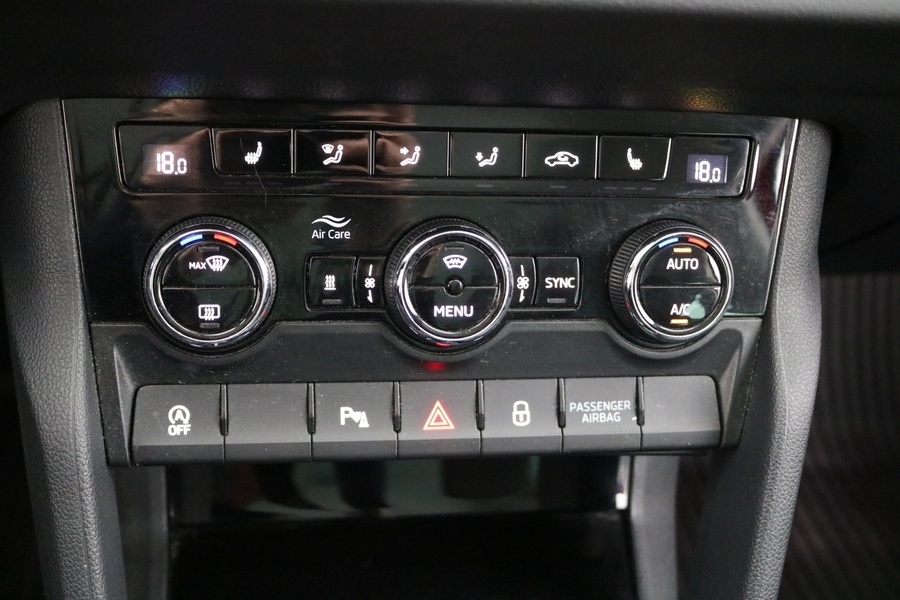 Skoda Karoq vaihtoauto