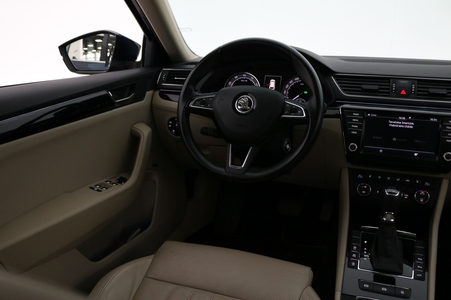 Skoda Superb vaihtoauto