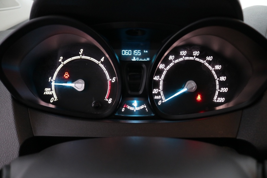 Ford Transit Courier vaihtoauto