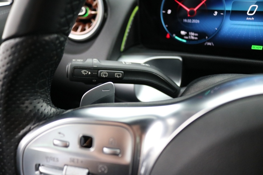 Mercedes-Benz EQB vaihtoauto