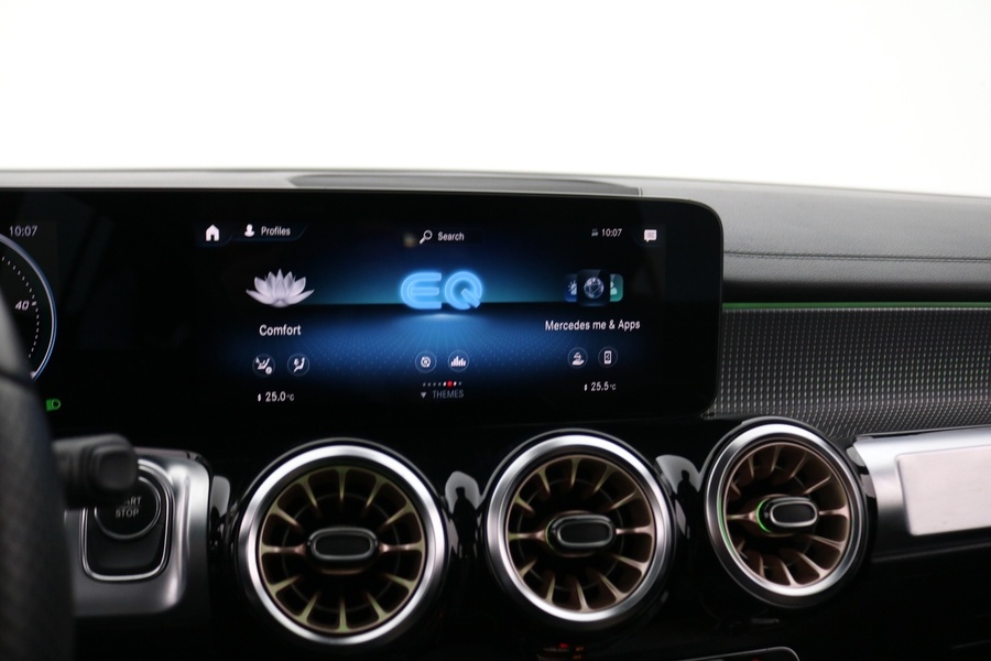 Mercedes-Benz EQB vaihtoauto