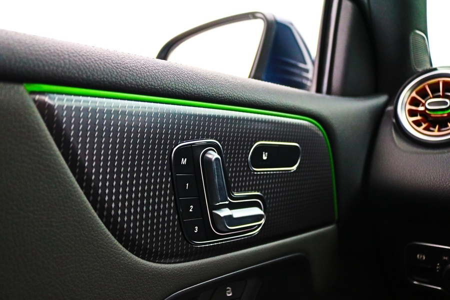 Mercedes-Benz EQB vaihtoauto