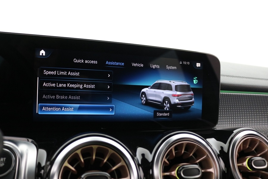 Mercedes-Benz EQB vaihtoauto