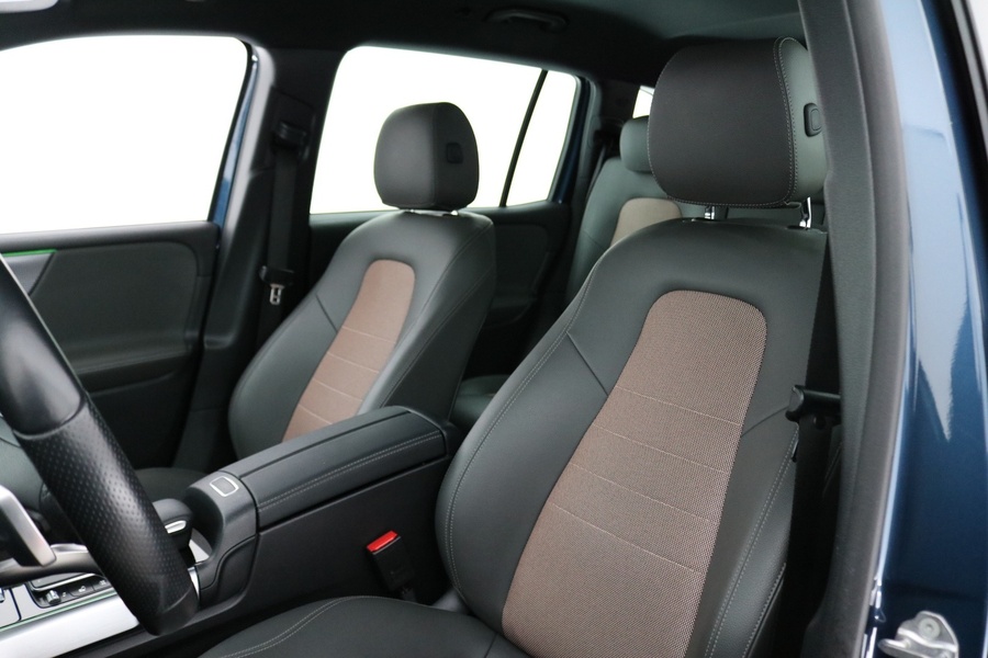 Mercedes-Benz EQB vaihtoauto