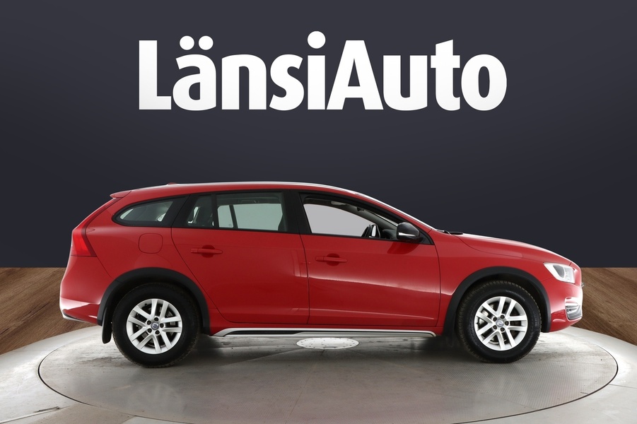 Volvo V60 Cross Country vaihtoauto