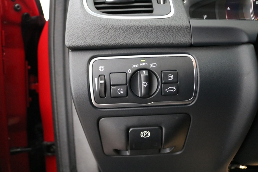 Volvo V60 Cross Country vaihtoauto