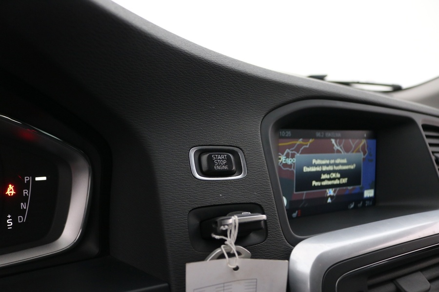 Volvo V60 Cross Country vaihtoauto