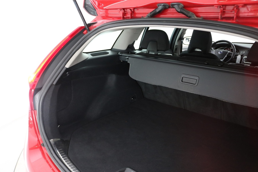 Volvo V60 Cross Country vaihtoauto