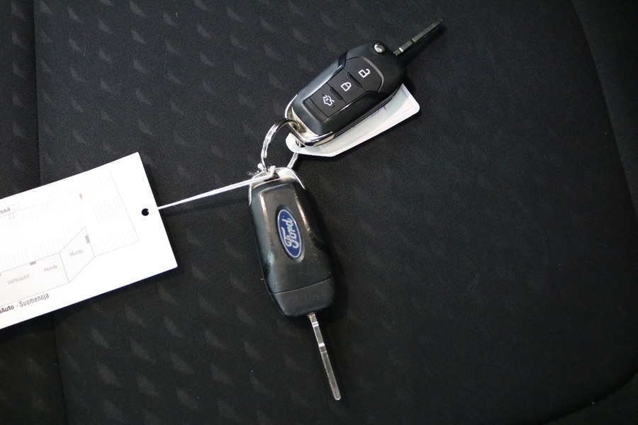 Ford Fiesta vaihtoauto