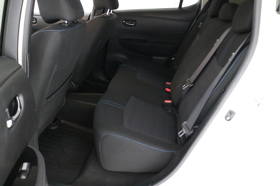 Nissan Leaf vaihtoauto