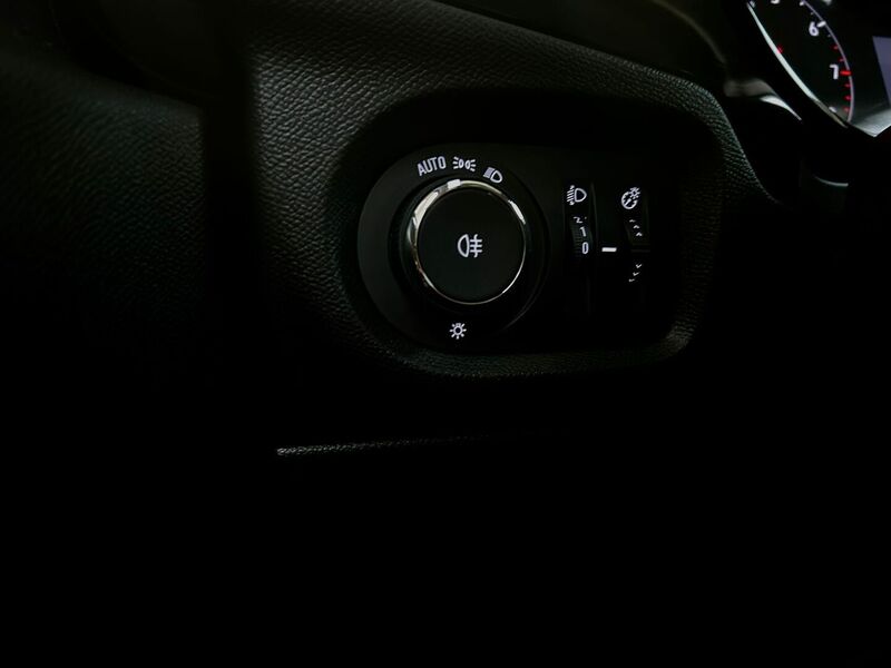 Opel Corsa vaihtoauto