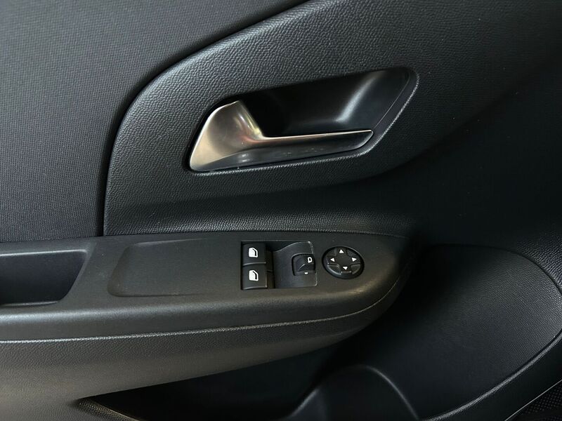 Opel Corsa vaihtoauto