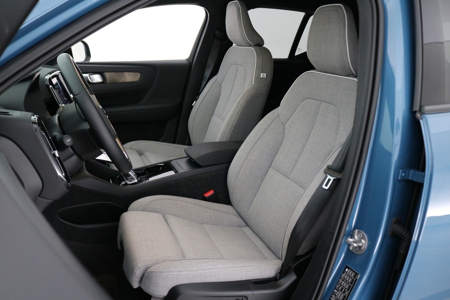 Volvo EX40 vaihtoauto