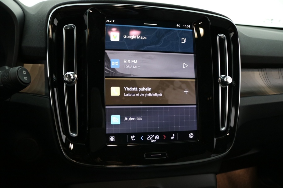 Volvo EX40 vaihtoauto