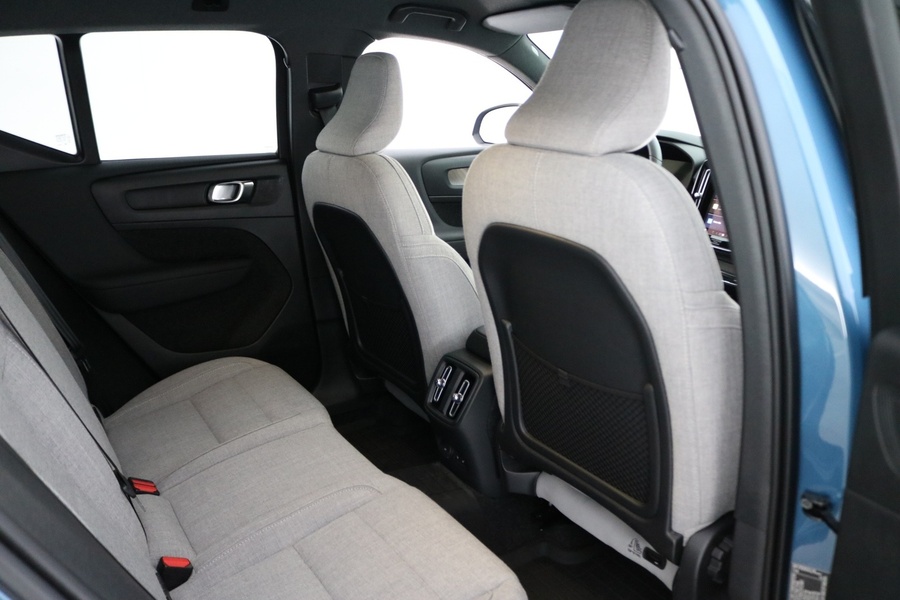 Volvo EX40 vaihtoauto