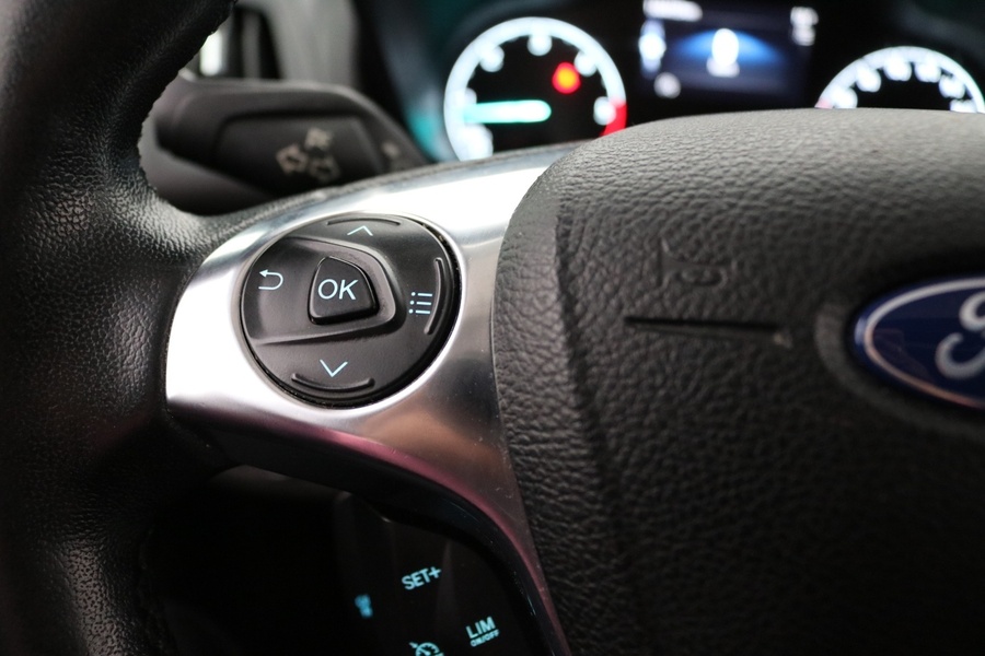 Ford Transit Connect vaihtoauto