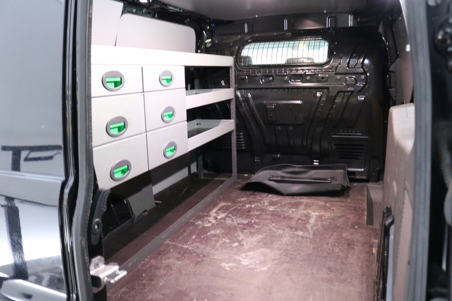 Ford Transit Connect vaihtoauto