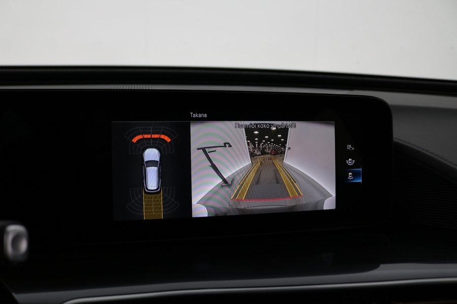 Mercedes-Benz EQC vaihtoauto