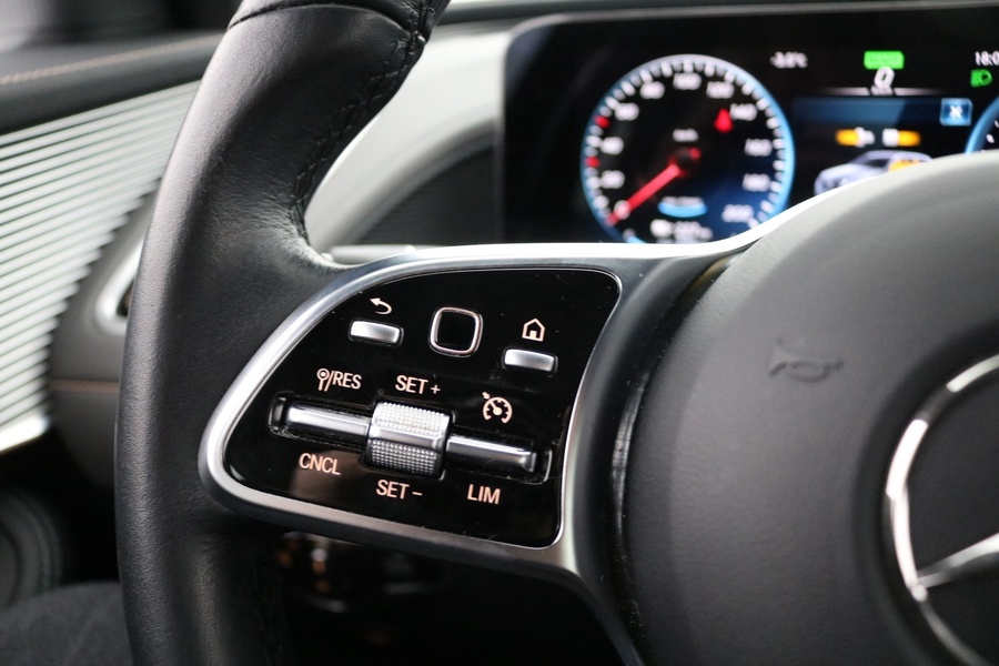 Mercedes-Benz EQC vaihtoauto