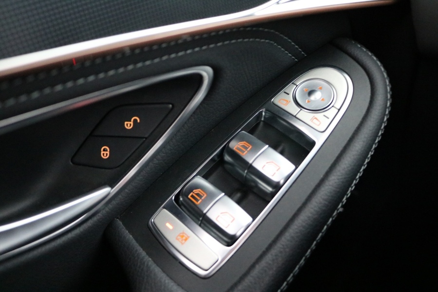 Mercedes-Benz EQC vaihtoauto