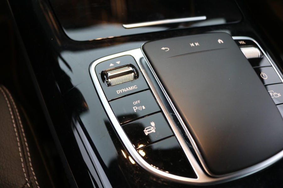 Mercedes-Benz EQC vaihtoauto