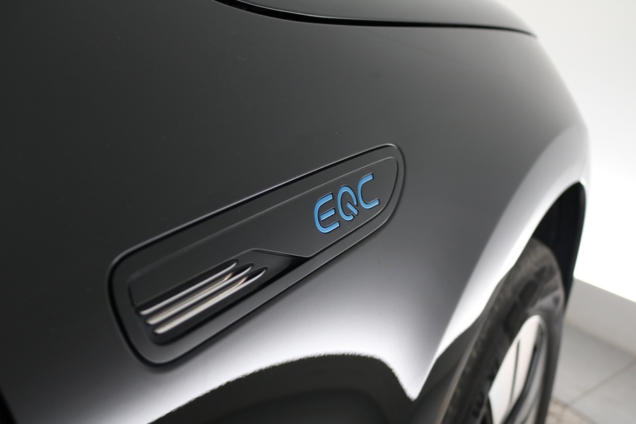 Mercedes-Benz EQC vaihtoauto