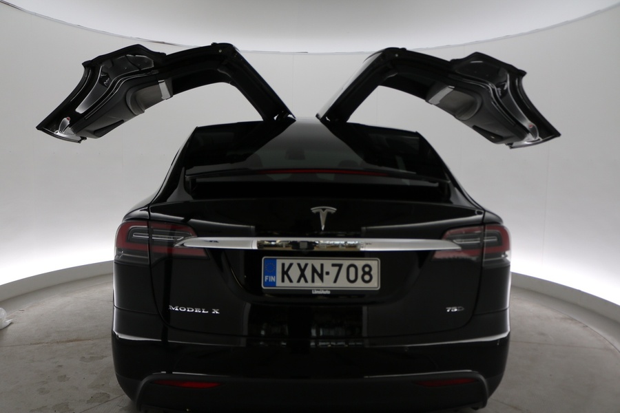 Tesla Model X vaihtoauto