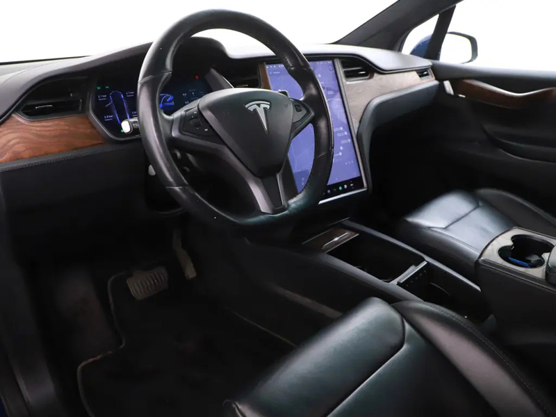 Tesla Model X vaihtoauto