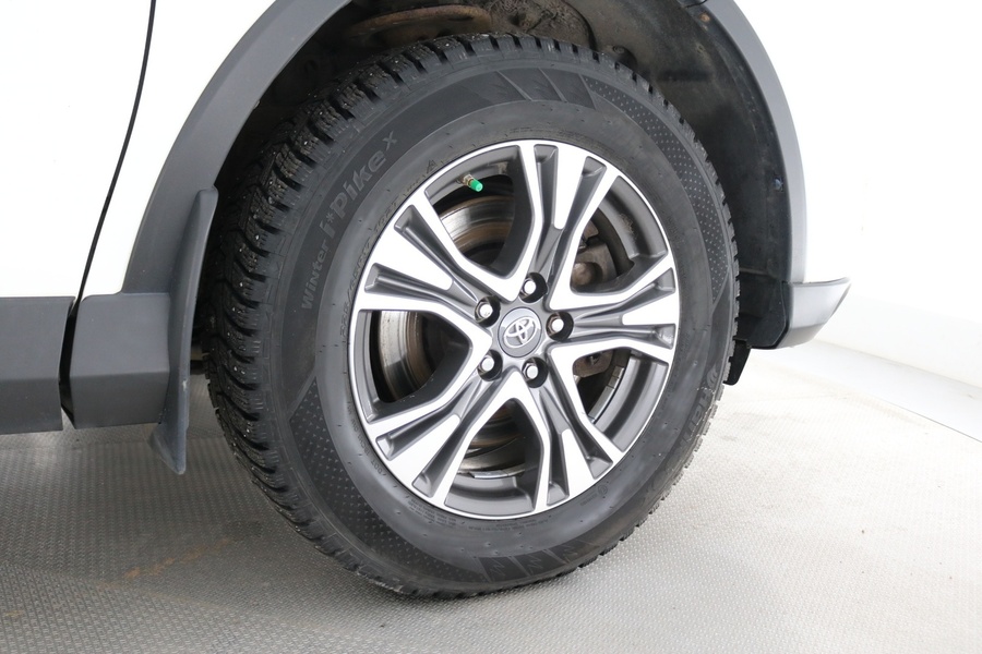 Toyota RAV4 vaihtoauto