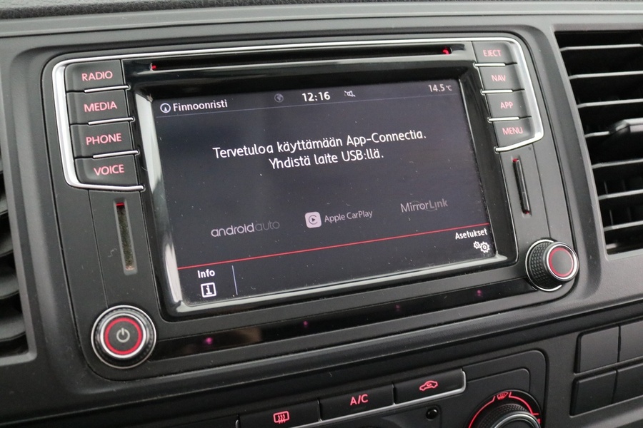 Volkswagen Transporter vaihtoauto