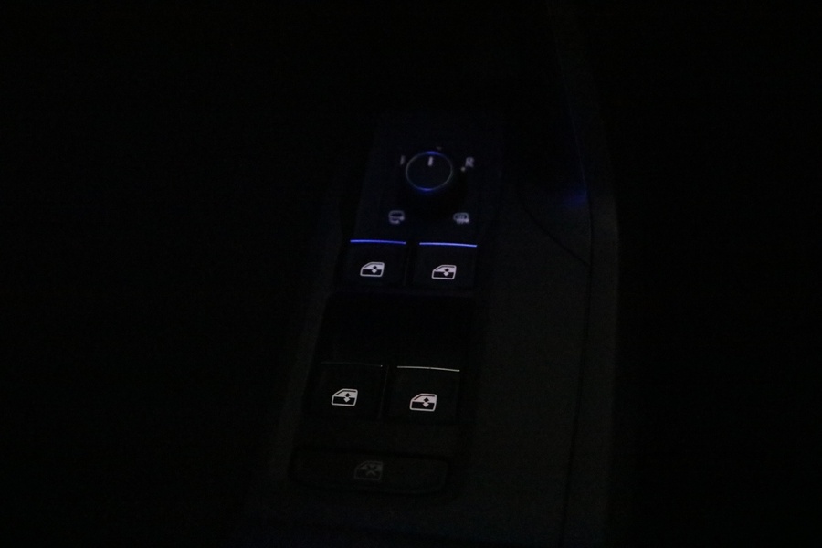 SEAT Leon Sportstourer vaihtoauto