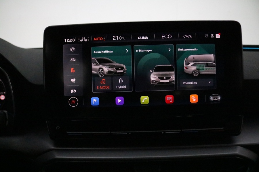 SEAT Leon Sportstourer vaihtoauto