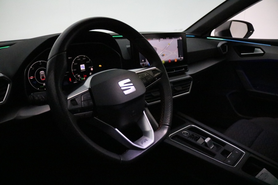 SEAT Leon Sportstourer vaihtoauto