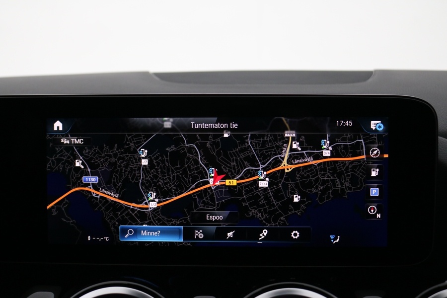 Mercedes-Benz EQA vaihtoauto