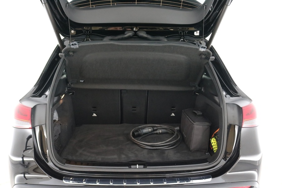 Mercedes-Benz EQA vaihtoauto