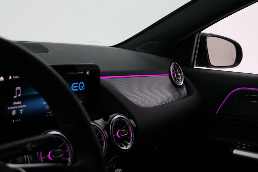 Mercedes-Benz EQA vaihtoauto