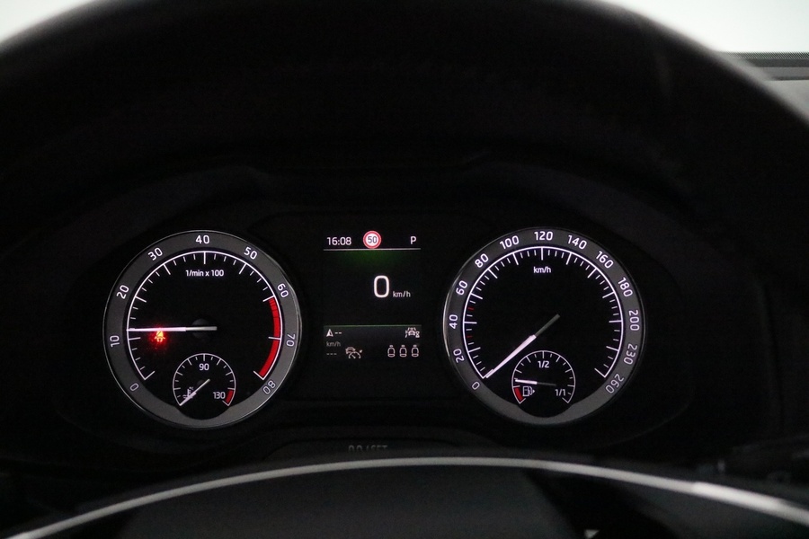 Skoda Karoq vaihtoauto