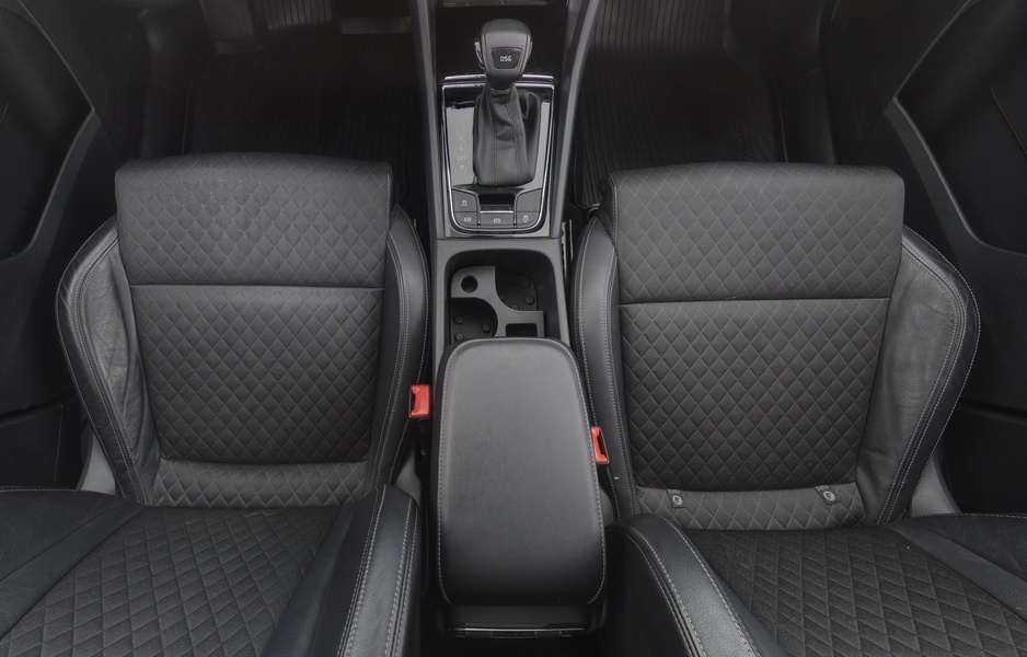 Skoda Karoq vaihtoauto