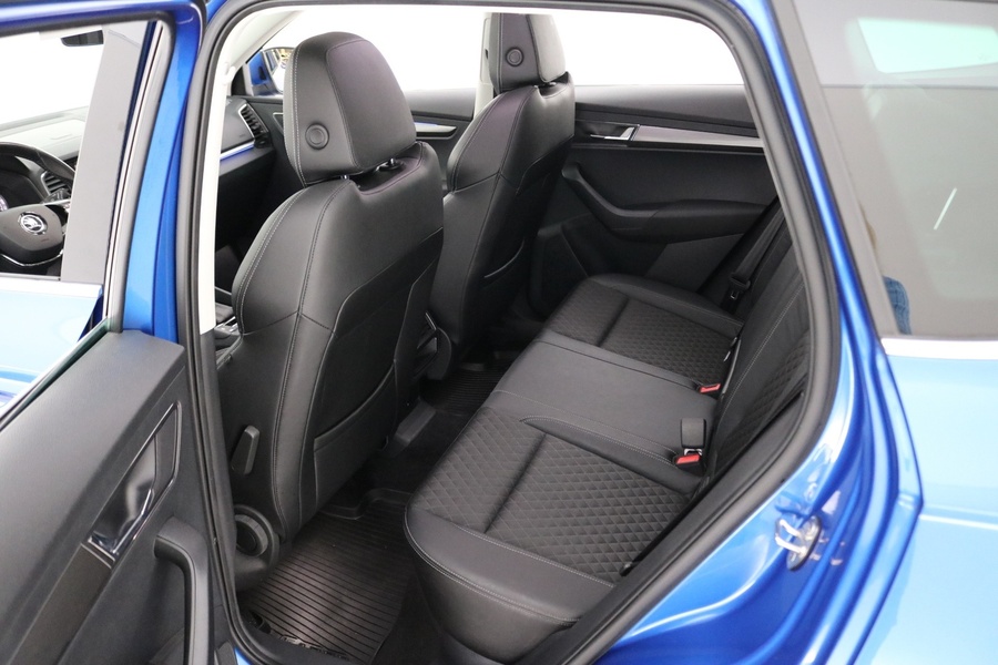 Skoda Karoq vaihtoauto