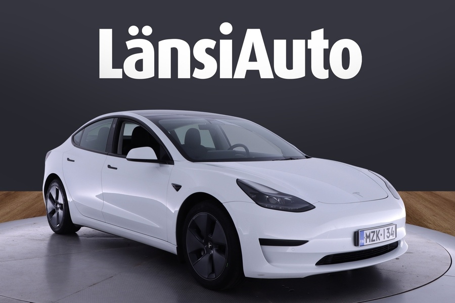 Tesla Model 3 vaihtoauto