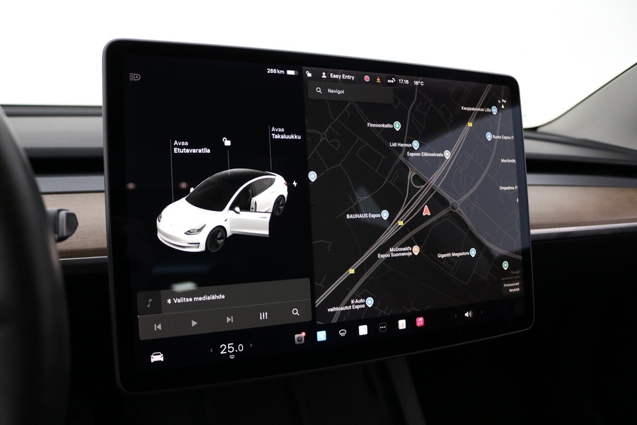 Tesla Model 3 vaihtoauto