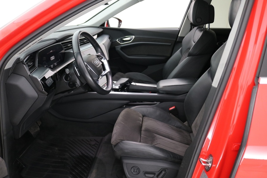 Audi e-tron vaihtoauto