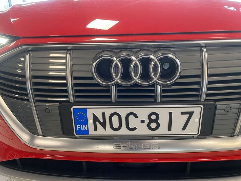 Audi e-tron vaihtoauto