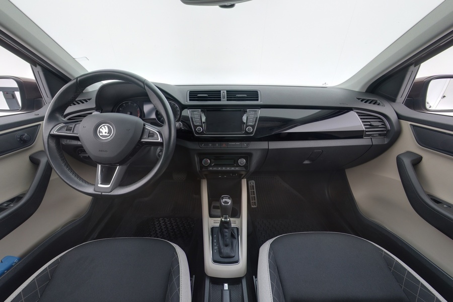 Skoda Fabia vaihtoauto