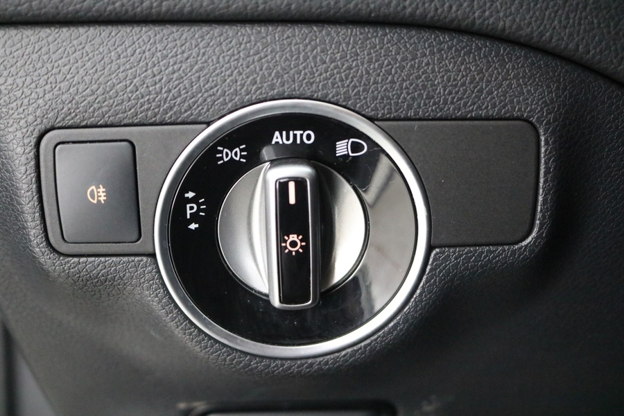 Mercedes-Benz GLA vaihtoauto