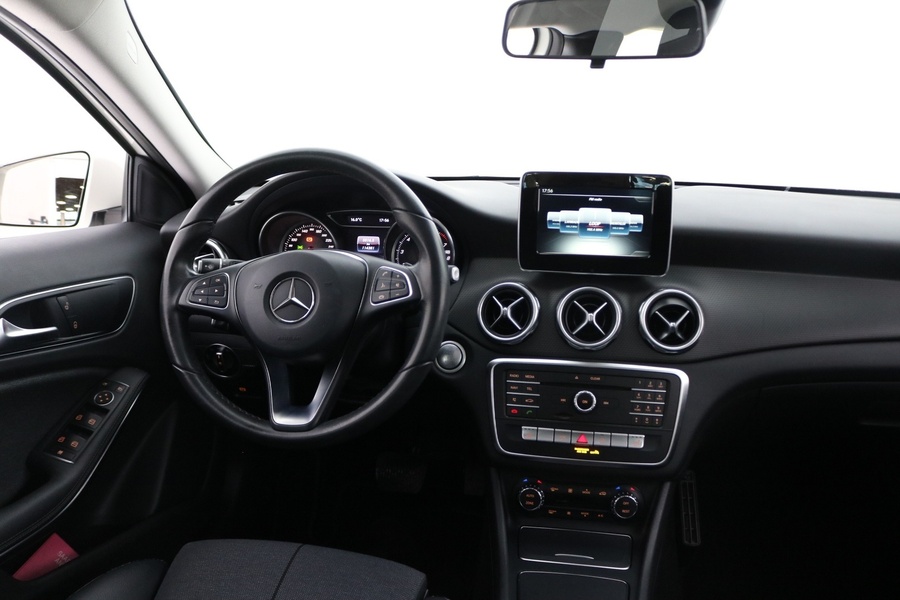 Mercedes-Benz GLA vaihtoauto
