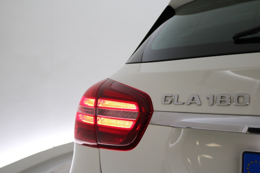 Mercedes-Benz GLA vaihtoauto